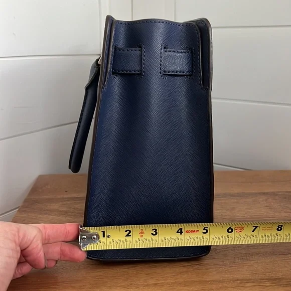 NWT Michael Kors Dillon satchel - Picture 5 of 17